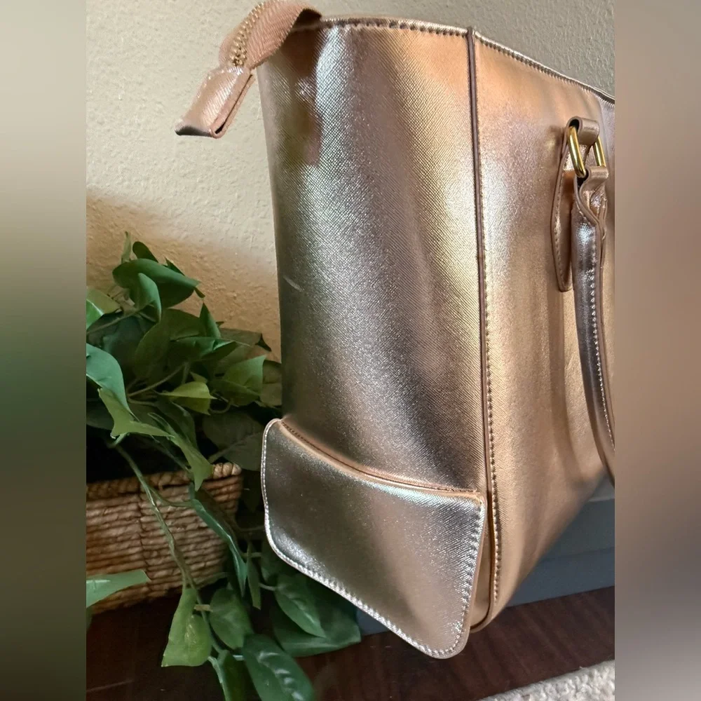 BLUSH Large Rose Gold Insulated Wine Bag - Picture 8 of 13